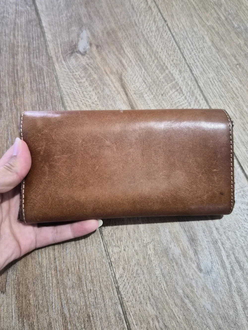 Patricia Nash Trifold Brown Leather Wallet - Picture 2 of 9